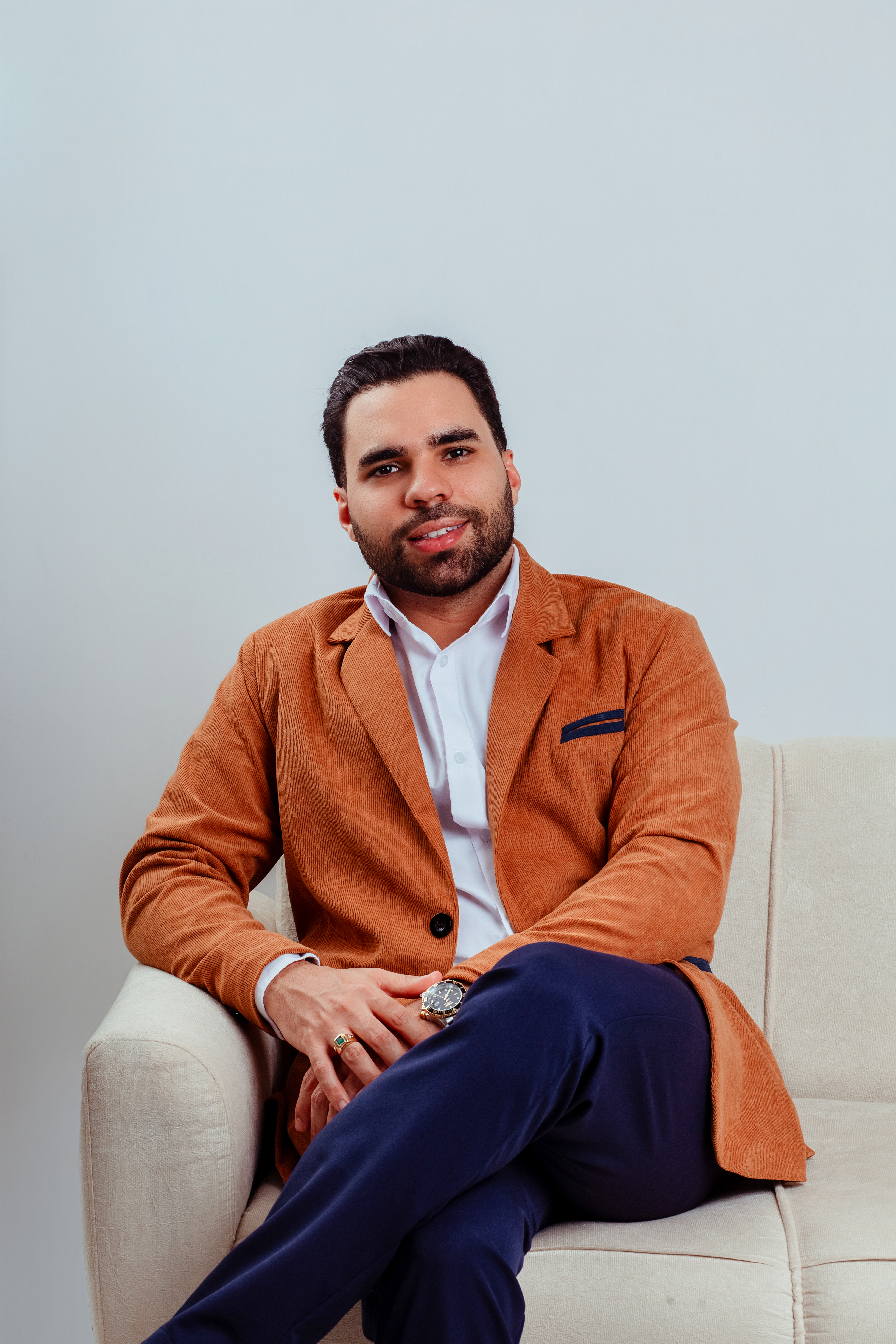 Dr. Rômulo Tavares em atendimento